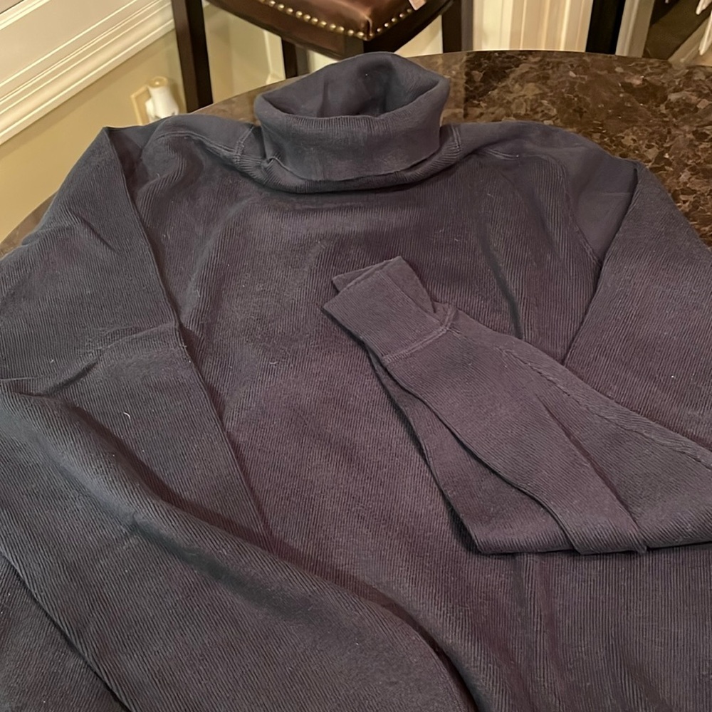 Navy Blue JCrew men’s XL turtleneck 100% cotton/ heavy weight